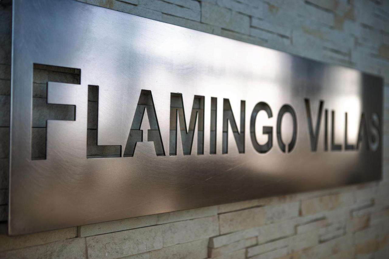 Flamingo Villas Boutique Hotel Уолфиш-Бей Экстерьер фото